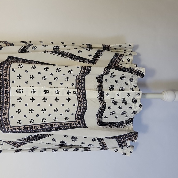 Free People Size S/P Little Secrets Bandana Scarf Print Button Down Top Boho - Picture 4 of 16